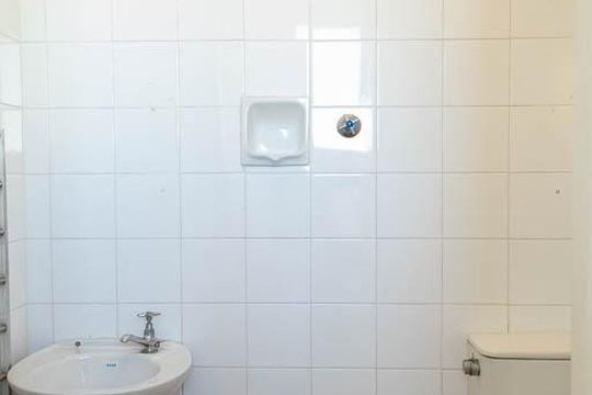 BANHEIRO SERVIÇO de apartamento para alugar com 2 quartos, 50m² em Santana, São Paulo