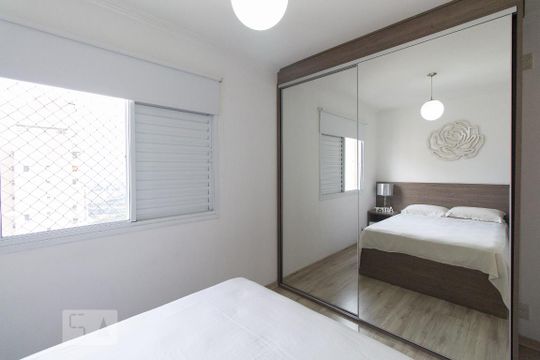 Suíte de apartamento para alugar com 3 quartos, 93m² em Tatuapé, São Paulo