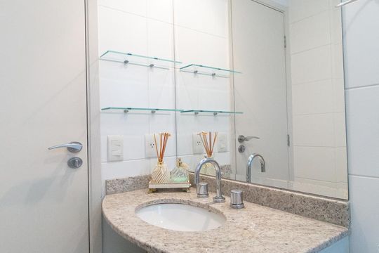 Banheiro de apartamento para alugar com 3 quartos, 93m² em Tatuapé, São Paulo