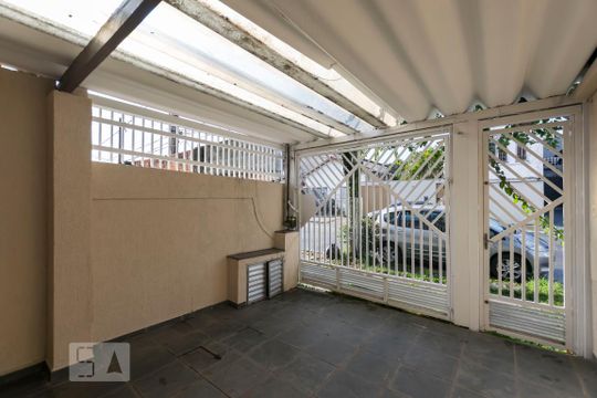 Garagem de casa para alugar com 2 quartos, 160m² em Vila São José (ipiranga), São Paulo