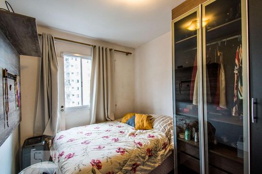 Quarto 1 de apartamento à venda com 2 quartos, 45m² em Jardim Celeste, São Paulo
