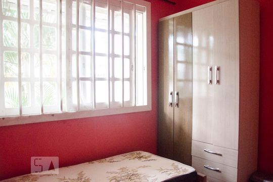 Dormitório 2 de casa para alugar com 5 quartos, 200m² em São José, Canoas