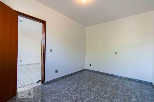 Quarto 01 de casa à venda com 3 quartos, 175m² em Ceilândia Norte (ceilândia), Brasília