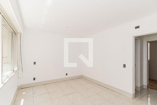 Sala/Quarto de apartamento à venda com 1 quarto, 40m² em Centro Histórico, Porto Alegre