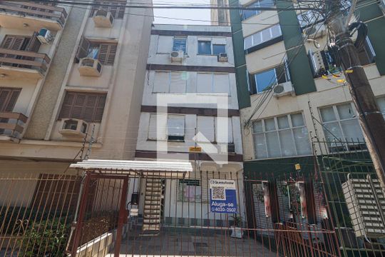 Fachada do Prédio de apartamento à venda com 1 quarto, 40m² em Centro Histórico, Porto Alegre