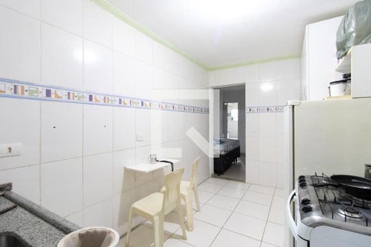 Cozinha de apartamento para alugar com 1 quarto, 30m² em Vila Nova Mazzei, São Paulo