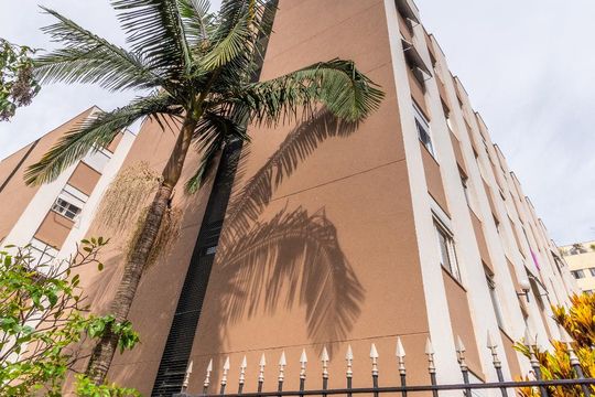 Fachada de apartamento para alugar com 2 quartos, 57m² em Pinheiros, São Paulo