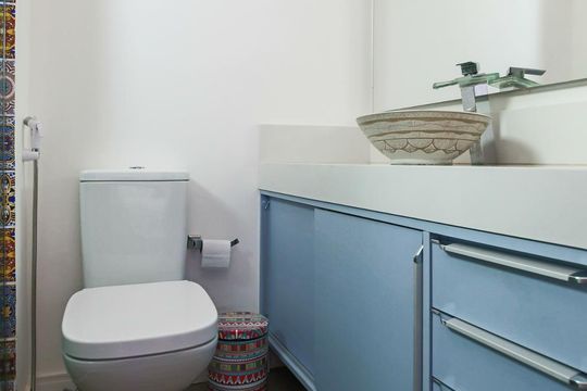 Banheiro 1/ Suíte de apartamento à venda com 2 quartos, 150m² em Bela Vista, São Paulo