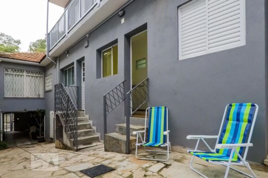 Área Externa de kitnet/studio para alugar com 1 quarto, 22m² em Vila Monumento, São Paulo