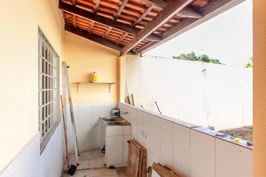 Área de serviço de casa para alugar com 2 quartos, 370m² em Village Veneza, Goiânia