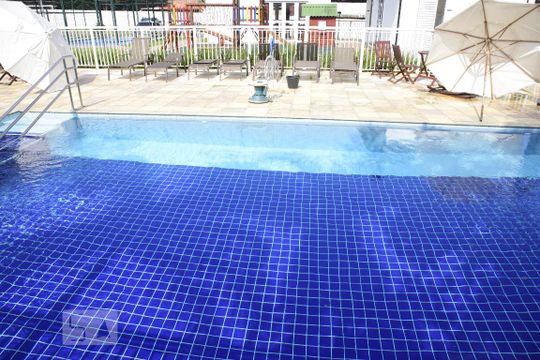 Área comum - Piscina de apartamento para alugar com 2 quartos, 48m² em Jacarepaguá, Rio de Janeiro