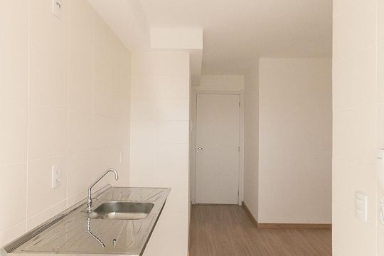 Cozinha  de apartamento para alugar com 2 quartos, 41m² em Cambuci, São Paulo
