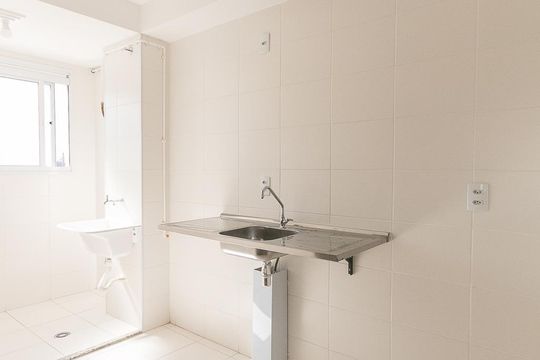 Cozinha  de apartamento para alugar com 2 quartos, 41m² em Cambuci, São Paulo