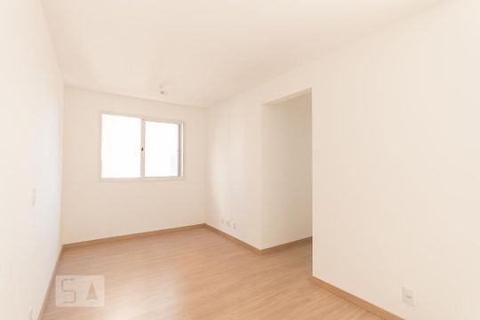 Apartamento para alugar com 2 quartos, 41m² em Cambuci, São Paulo