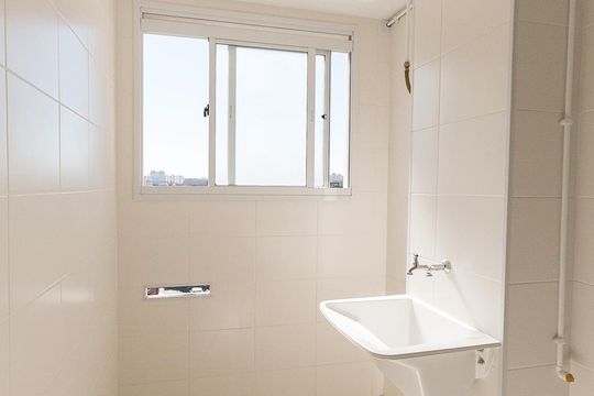 Área de serviço  de apartamento para alugar com 2 quartos, 41m² em Cambuci, São Paulo