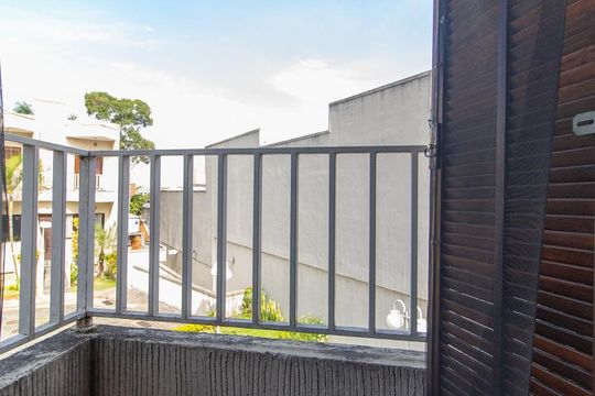 Varanda do quarto 4 de casa de condomínio à venda com 4 quartos, 280m² em Vila Bela, São Paulo