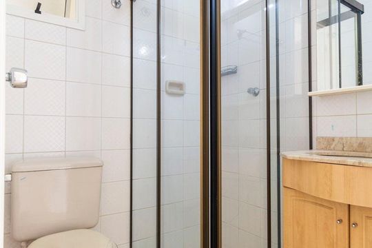 Banheiro Social de apartamento à venda com 2 quartos, 57m² em Vila Parque Jabaquara, São Paulo