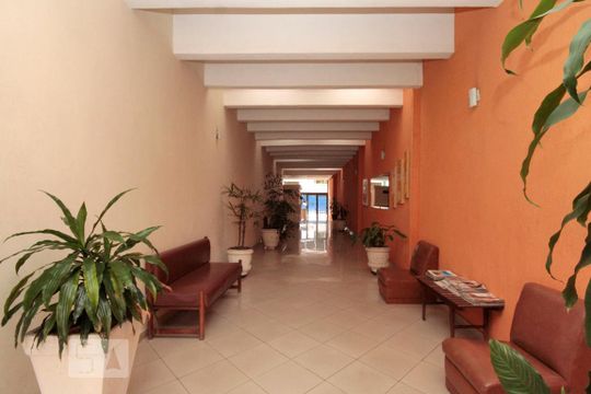 Hall Social de apartamento para alugar com 1 quarto, 40m² em Consolação, São Paulo
