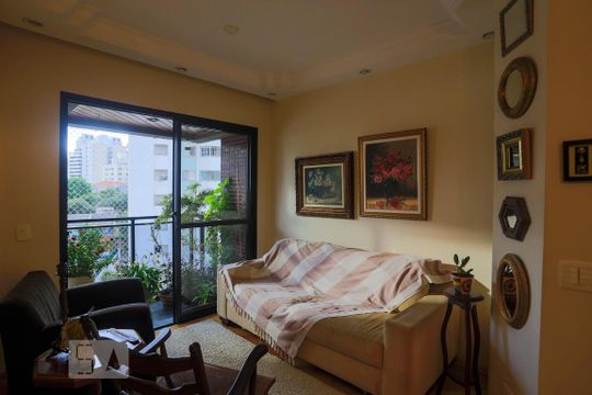 Apartamento para alugar com 3 quartos, 70m² em Vila Mariana, São Paulo