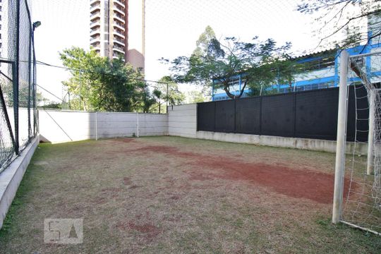 Campo de apartamento para alugar com 2 quartos, 65m² em Vila Suzana, São Paulo