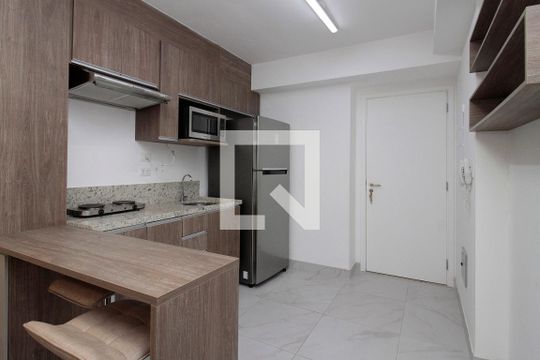 Cozinha de kitnet/studio à venda com 1 quarto, 40m² em Santa Cecília, São Paulo