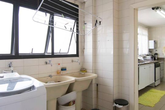 Lavanderia de apartamento à venda com 4 quartos, 400m² em Santana, São Paulo