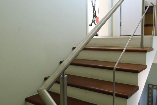 Escada de casa à venda com 3 quartos, 337m² em Jardim Santa Adelaide, Jundiaí