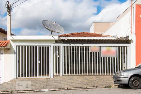 Fachada de casa para alugar com 3 quartos, 250m² em Jardim da Saúde, São Paulo
