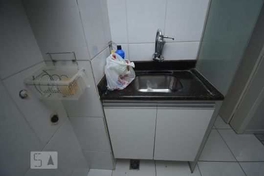 Área de Serviço de apartamento para alugar com 2 quartos, 44m² em Guará Ii, Brasília