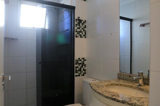 Banheiro de apartamento à venda com 2 quartos, 45m² em Sacomã, São Paulo
