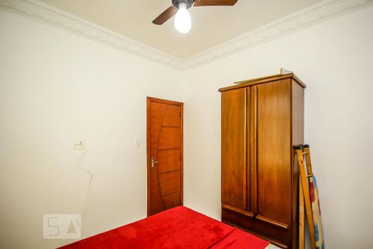 Quarto de apartamento à venda com 1 quarto, 50m² em Copacabana, Rio de Janeiro