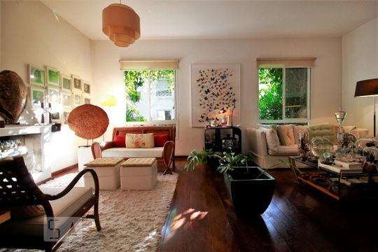 Casa à venda com 4 quartos, 250m² em Morumbi, São Paulo