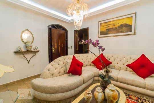 Casa à venda com 3 quartos, 300m² em Vila Galvão, Guarulhos