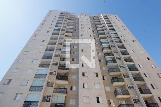 Fachada do bloco de apartamento para alugar com 3 quartos, 65m² em Jardim Caboré, São Paulo