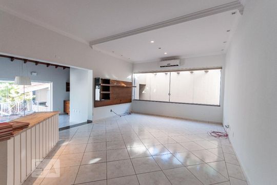 Sala de casa à venda com 4 quartos, 420m² em Jardim Chapadão, Campinas