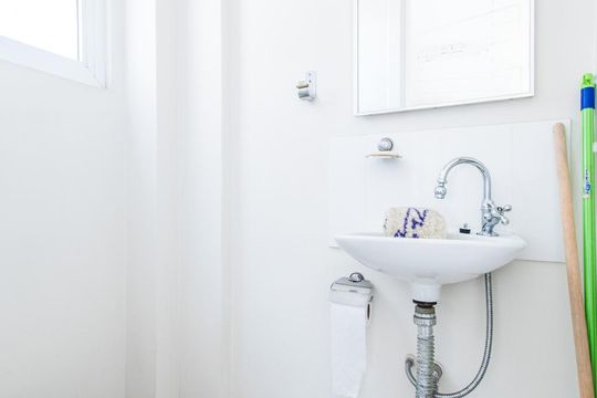 Banheiro de Serviço de apartamento para alugar com 3 quartos, 168m² em Cambuci, São Paulo