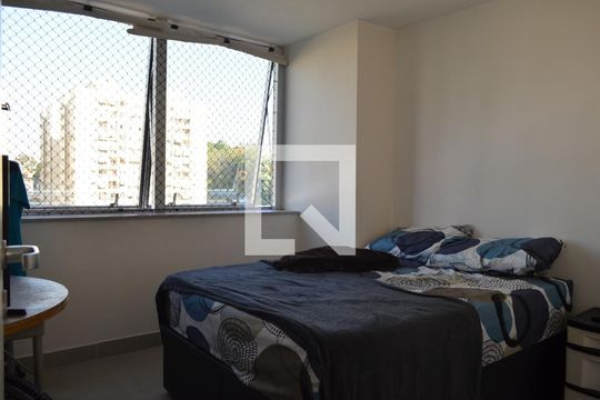 Quarto de apartamento à venda com 1 quarto, 40m² em Pechincha, Rio de Janeiro