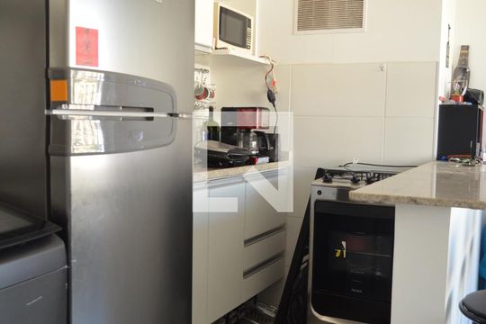 Cozinha de apartamento à venda com 1 quarto, 40m² em Pechincha, Rio de Janeiro