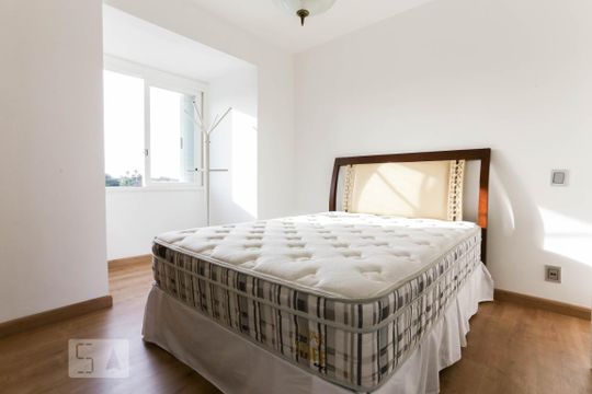Suíte de apartamento à venda com 3 quartos, 112m² em Boa Vista, Porto Alegre