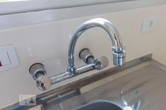 Cozinha de apartamento para alugar com 2 quartos, 65m² em Saúde, São Paulo
