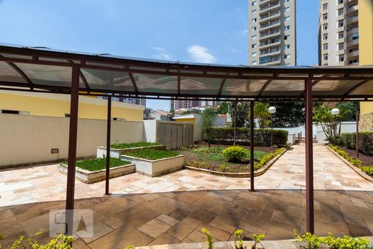 Área Externa de apartamento para alugar com 2 quartos, 65m² em Saúde, São Paulo
