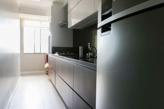 Cozinha de apartamento à venda com 2 quartos, 67m² em Boa Vista, Porto Alegre