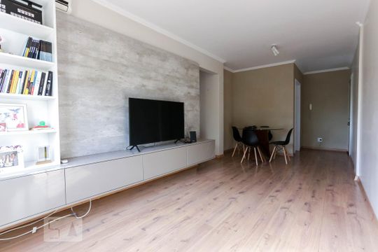 Sala de apartamento à venda com 2 quartos, 67m² em Boa Vista, Porto Alegre