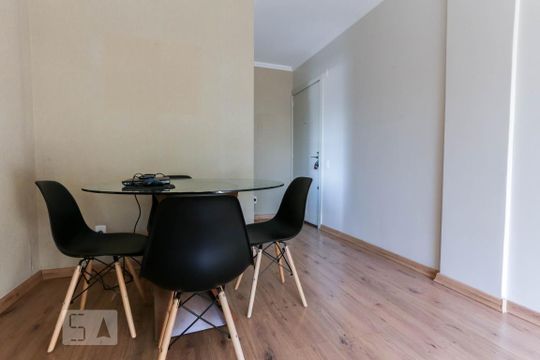 Sala de apartamento à venda com 2 quartos, 67m² em Boa Vista, Porto Alegre