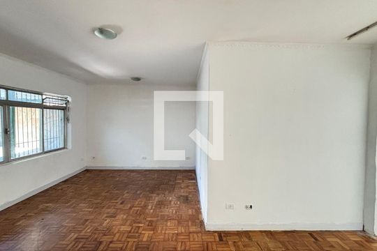 Sala - Sala de Estar de casa à venda com 3 quartos, 300m² em Vila Bastos, Santo André