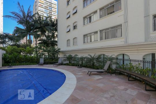 Área comum - Piscina de apartamento para alugar com 3 quartos, 110m² em Bela Vista, São Paulo