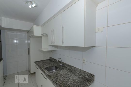Cozinha de apartamento para alugar com 3 quartos, 79m² em São Cristóvão, Rio de Janeiro