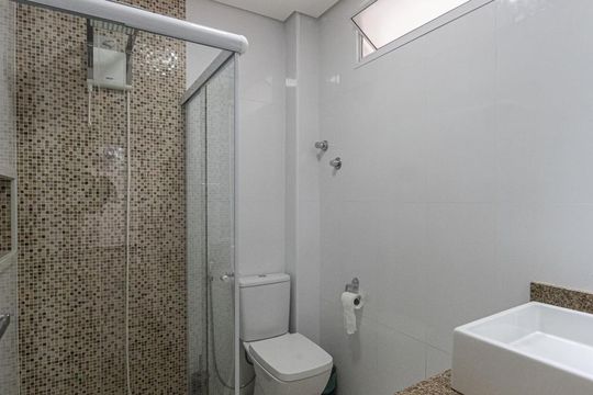 Banheiro Social de apartamento à venda com 2 quartos, 76m² em Vila Prudente, São Paulo