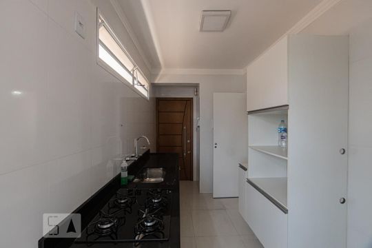 Cozinha de apartamento à venda com 2 quartos, 76m² em Vila Prudente, São Paulo