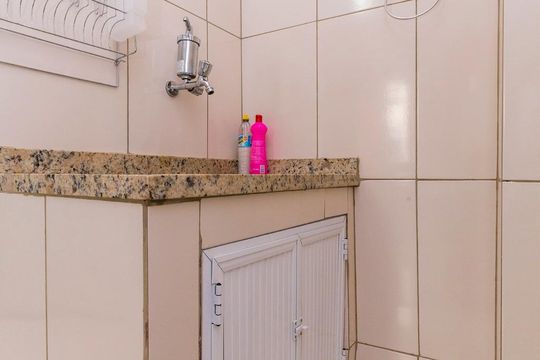 Cozinha de kitnet/studio para alugar com 1 quarto, 30m² em Centro, Rio de Janeiro